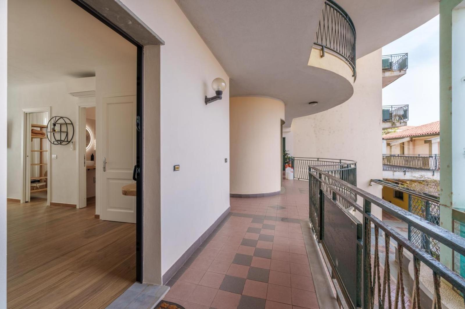 Dome House Hotel Olbia Buitenkant foto