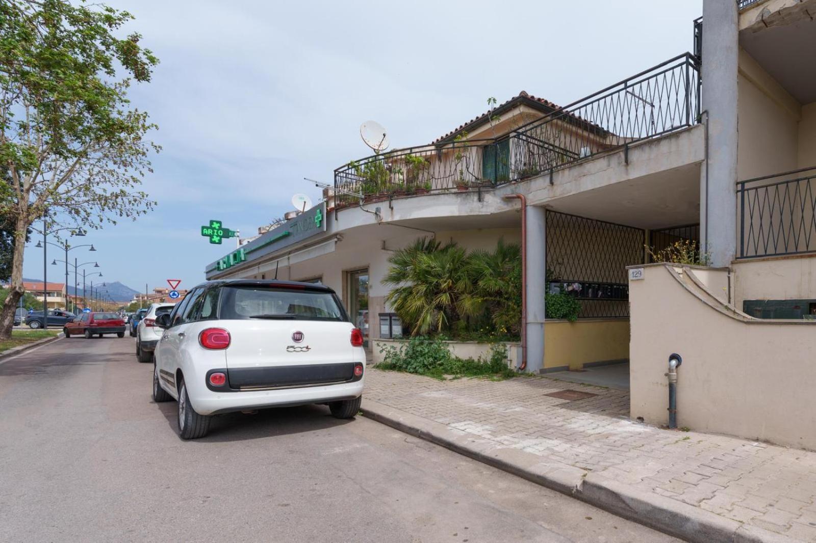 Dome House Hotel Olbia Buitenkant foto
